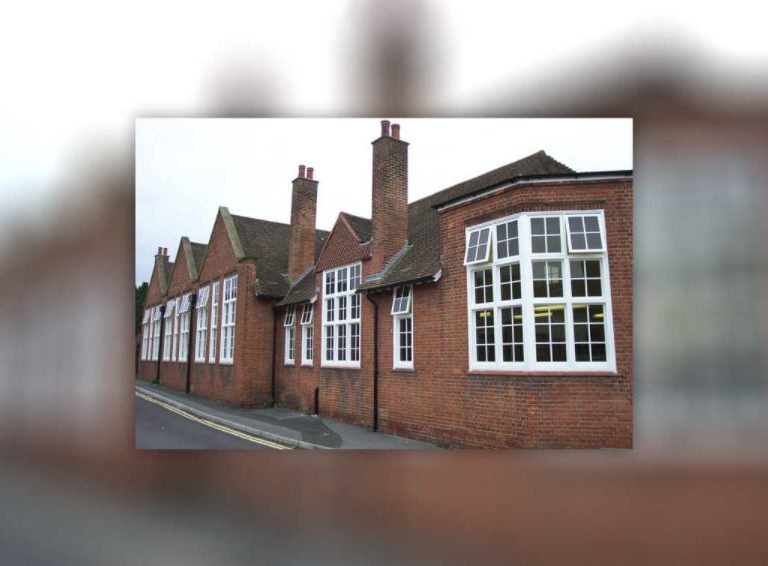 Moss Lane School